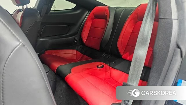 Ford Mustang 2022 Черный из Кореи, фото 3