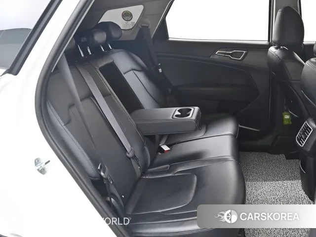 Kia Sportage 5th Generation 2021 Белый из Кореи, фото 3