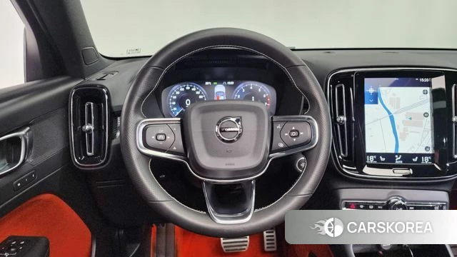 Volvo XC40 2020 Белый из Кореи, фото 3