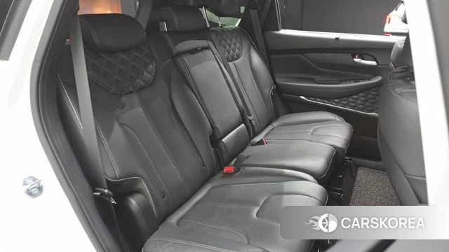 Hyundai The New Santa Fe 2023 Белый из Кореи, фото 3