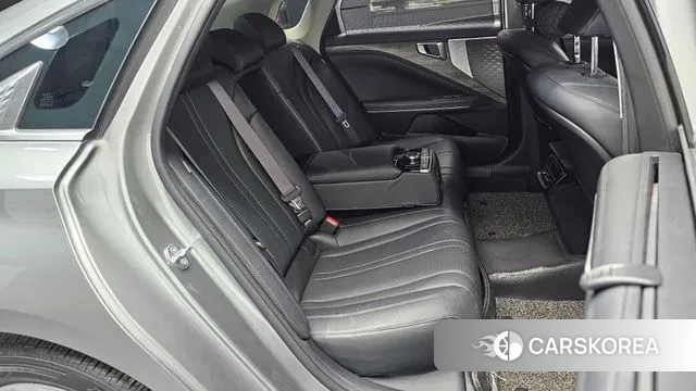 Kia K8 2023 Серебристо-серый из Кореи, фото 3