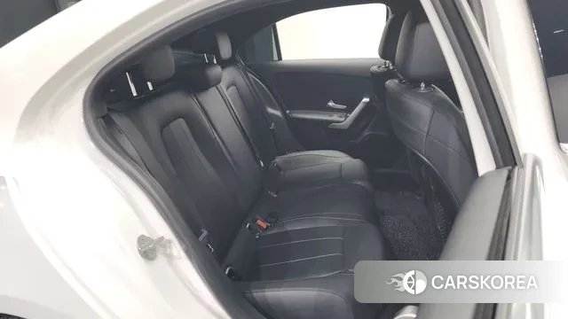 Mercedes-Benz A-Class W177 2021 Белый из Кореи, фото 3