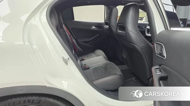 Mercedes-Benz GLA-Class X156 2019 Белый из Кореи, фото 3