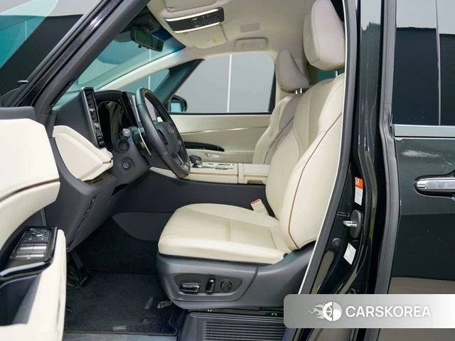 Lexus LM 2024 Черный из Китая, фото 3