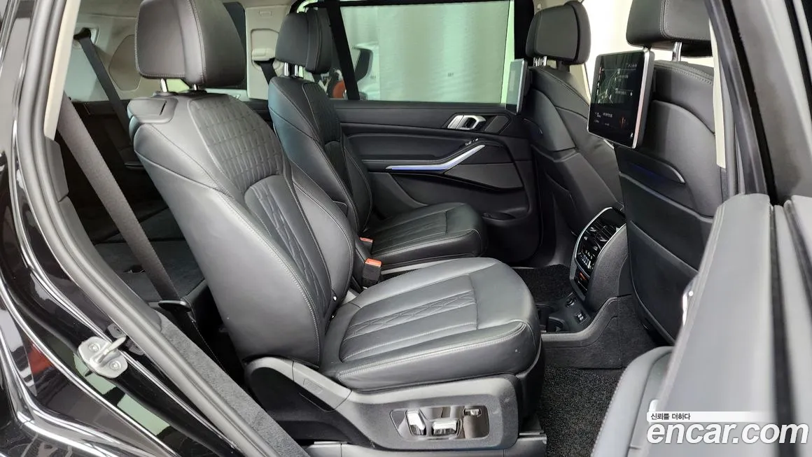 BMW X7 (G07) id 1698431 из Кореи 3