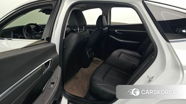 Hyundai Sonata (DN8) 2022 Белый из Кореи, фото 3