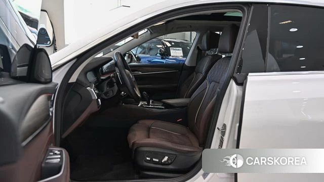 BMW 6 Series GT (G32) 2023 Белый из Кореи, фото 3