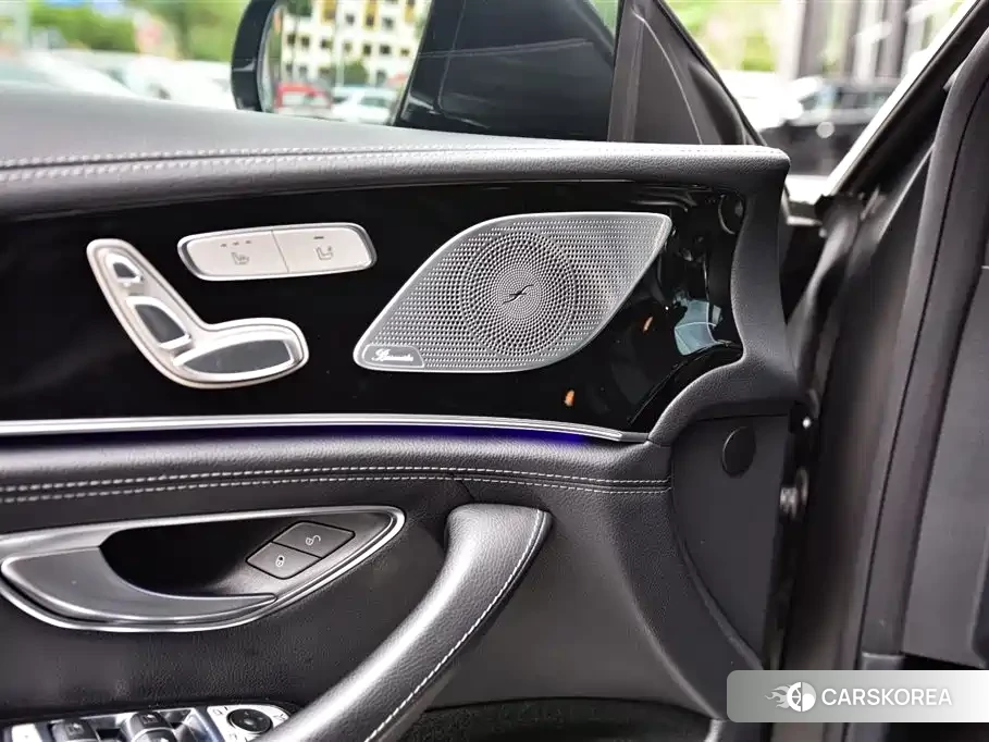 Mercedes-Benz AMG GT 2021 Silver/gray из Китая, фото 3