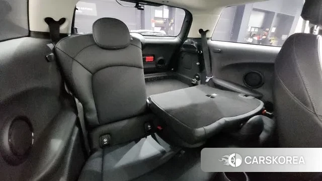 Mini Cooper 2018 Песочный из Кореи, фото 3