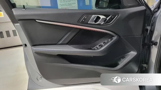 BMW 1 Series (F40) 2024 Серый из Кореи, фото 3