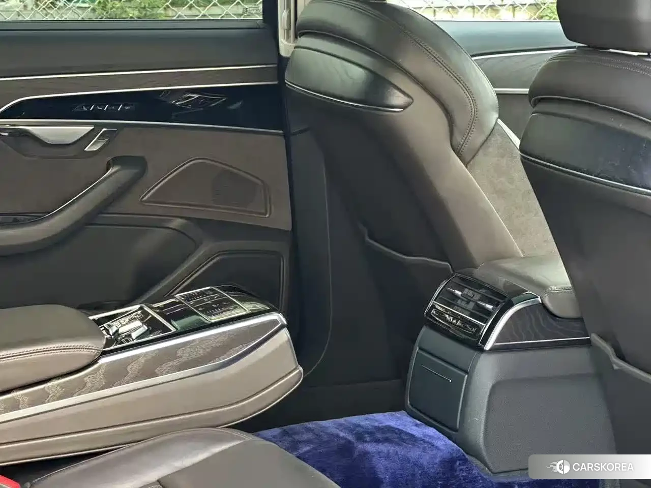 Audi A8 2019 Черный из Китая, фото 3