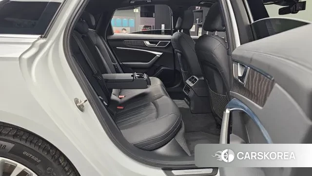 Audi A6 (C8) 2020 Белый из Кореи, фото 3