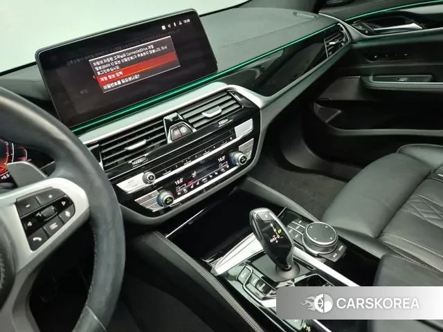 BMW 6 Series GT (G32) 2024 Белый из Кореи, фото 3