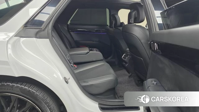 Hyundai Grandeur Hybrid (GN7) 2023 Белый из Кореи, фото 3