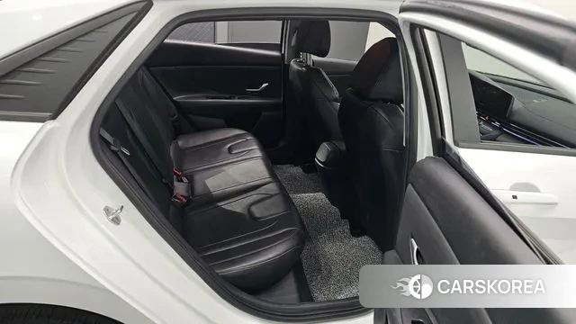 Hyundai Avante (CN7) 2022 Белый из Кореи, фото 3