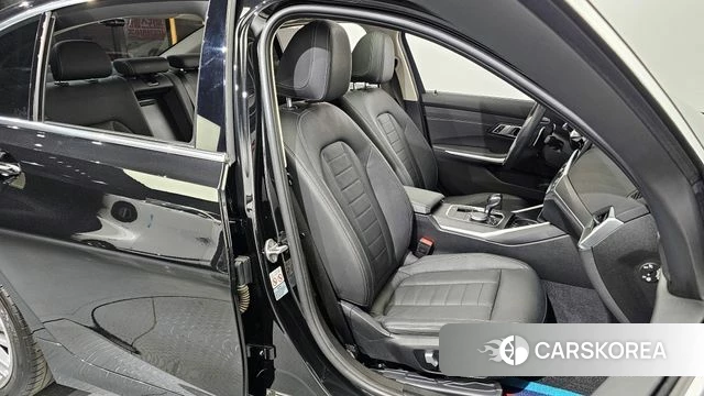 BMW 3 Series (G20) 2021 Черный из Кореи, фото 3