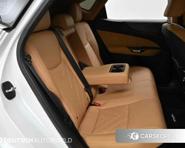 Lexus NX350h Second generation 2024 Белый из Кореи, фото 3