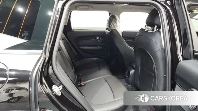 Mini Cooper S Clubman 2021 Черный из Кореи, фото 3