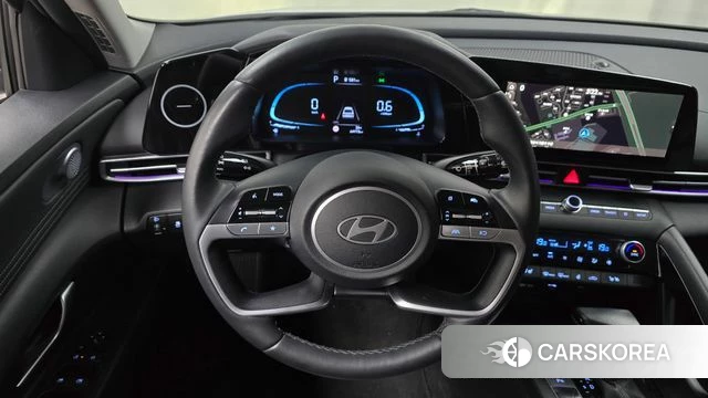 Hyundai The New Avante (CN7) 2023 Белый из Кореи, фото 3