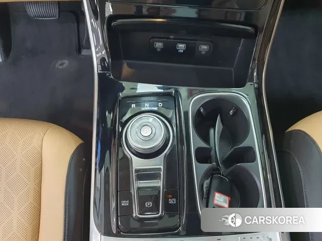 Kia Carnival 4th generation 2023 Черный из Кореи, фото 3