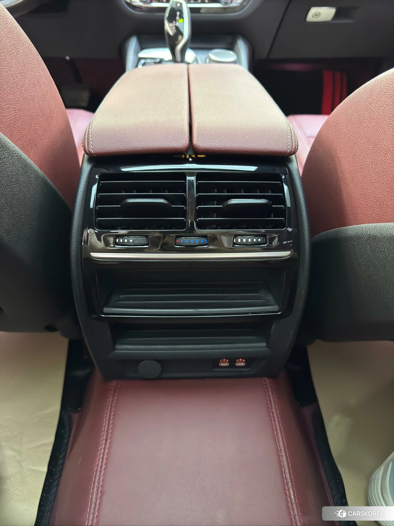 BMW 5 series 2020 Черный из Китая, фото 3