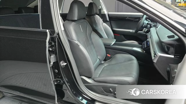 Hyundai Grandeur (GN7) 2024 Черный из Кореи, фото 3