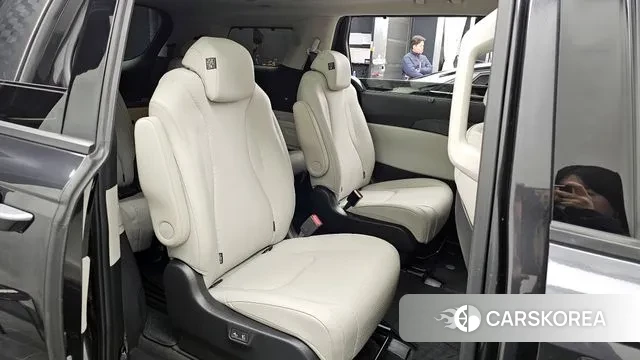 Kia Carnival 4th generation 2022 Серый из Кореи, фото 3