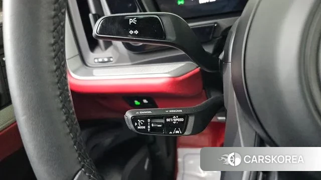 Porsche Cayenne (PO536) 2024 Жемчужный цвет из Кореи, фото 3