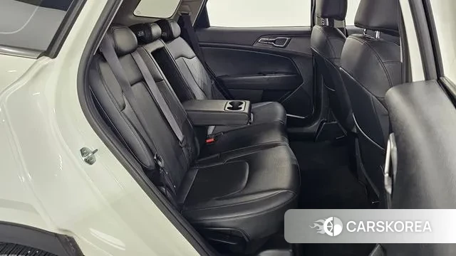 Kia Sportage 5th Generation 2022 Белый из Кореи, фото 3