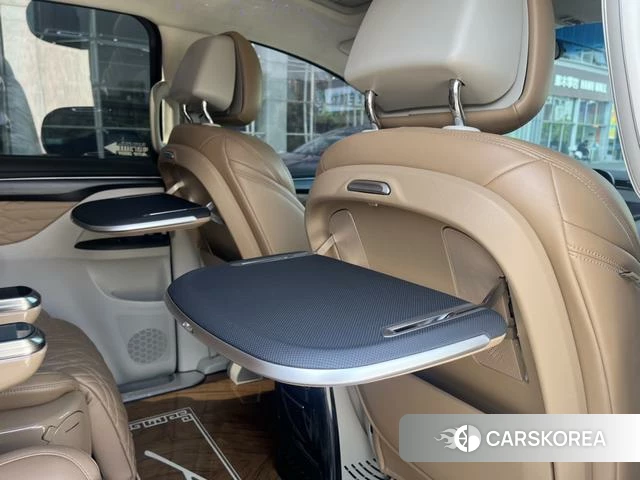 Buick GL8 2022 Белый из Китая, фото 3
