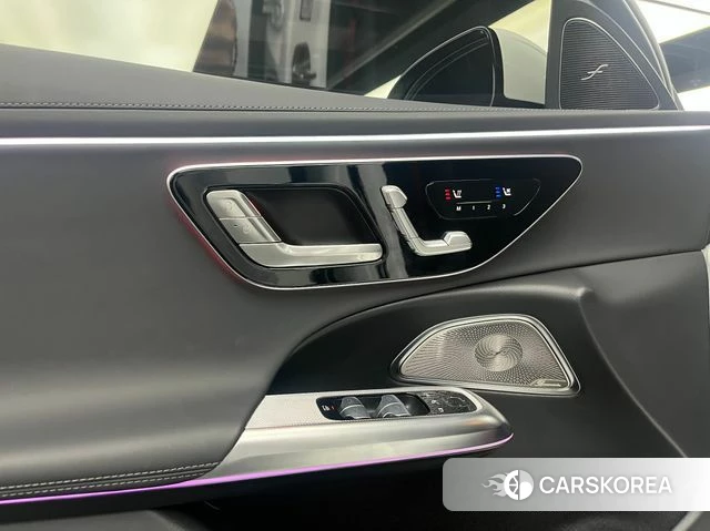 Mercedes-Benz E-Class W214 2026 Белый из Кореи, фото 3