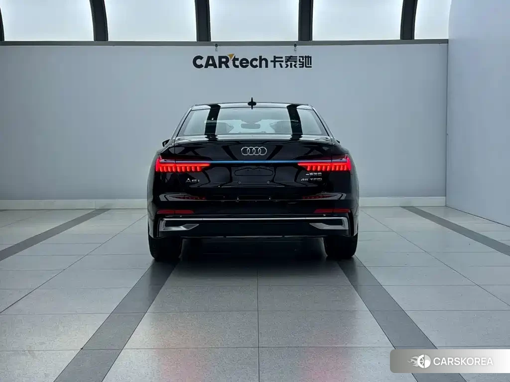 Audi A6L 2026 Черный из Китая, фото 3