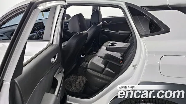 Hyundai The New Kona 2022 Белый из Кореи, фото 3