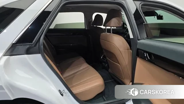 Hyundai Grandeur Hybrid (GN7) 2024 Белый из Кореи, фото 3