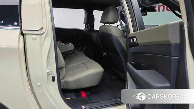 Ssangyong The New Rexton Sport 2025 Жемчужный цвет из Кореи, фото 3