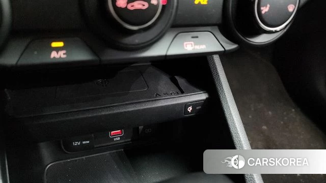 Kia The New K3 2nd generation 2021 Белый из Кореи, фото 3