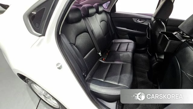 Kia Come New K3 2018 Белый из Кореи, фото 3