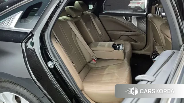 Kia K8 2023 Черный из Кореи, фото 3