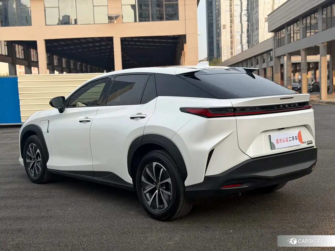 Lexus RZ 2024 Белый из Китая, фото 3