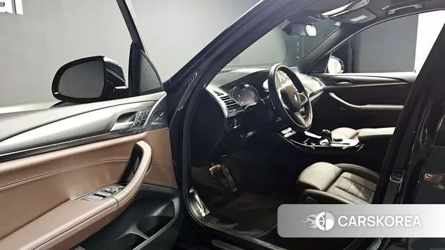 BMW X3 (G01) 2022 Серый из Кореи, фото 3