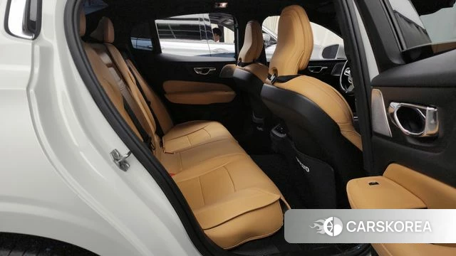 Volvo S60 3rd generation 2020 Белый из Кореи, фото 3