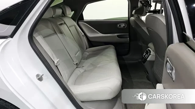 Hyundai Ionic 6 2022 Белый из Кореи, фото 3