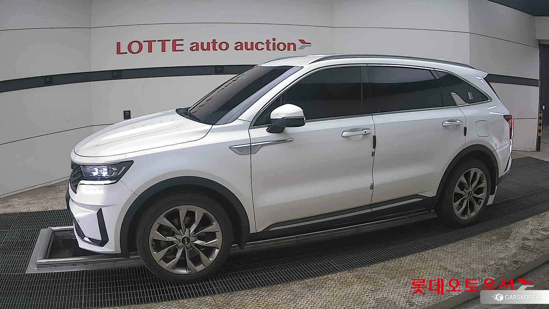 Kia Sorento 2021 Snow White Pearl (optional) из Кореи, фото 3