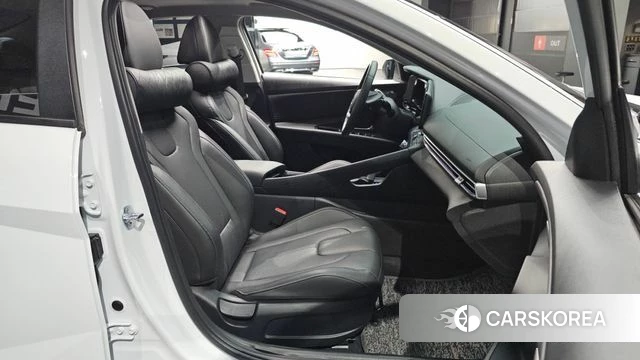 Hyundai The New Avante (CN7) 2025 Белый из Кореи, фото 3