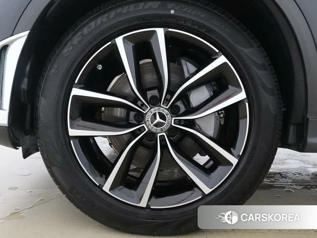 Mercedes-Benz GLC 2021 Черный из Китая, фото 3