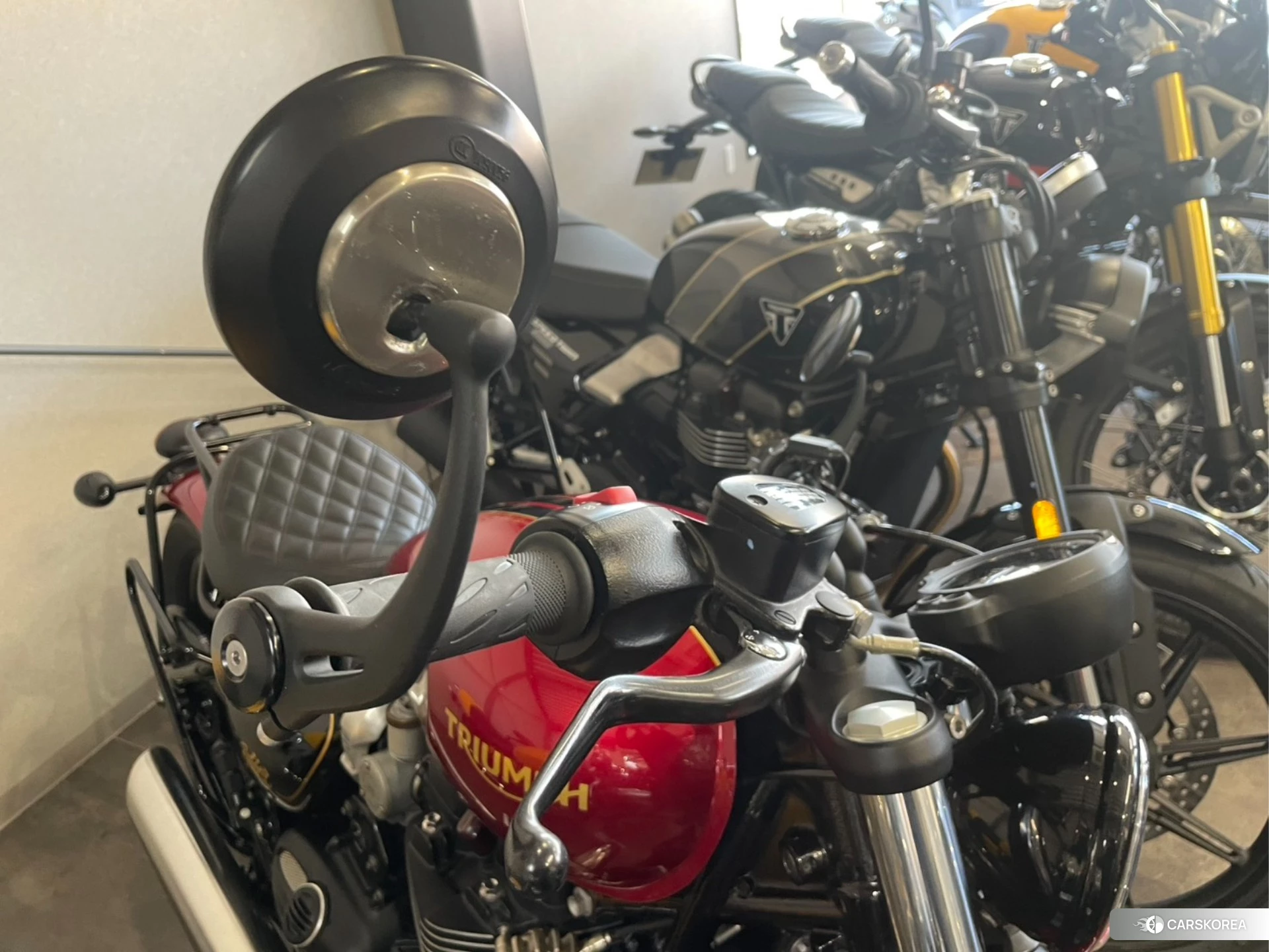 Проданный Triumph BONNEVILLE BOBBER 2022 из Японии, фото 3