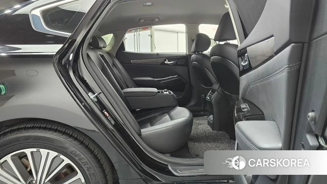Kia K7 Premier Hybrid 2021 Черный из Кореи, фото 3