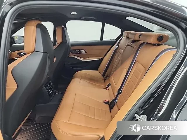 BMW 3 Series (G20) 2023 Черный из Кореи, фото 3