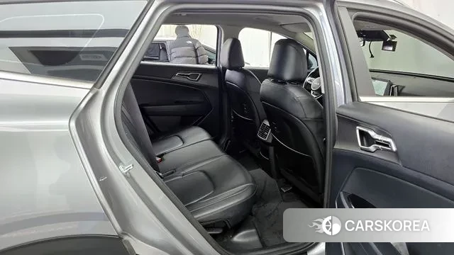 Kia Sportage 5th Generation 2022 Серебряный из Кореи, фото 3