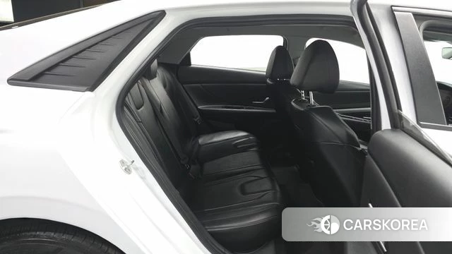 Hyundai Avante (CN7) 2021 Белый из Кореи, фото 3